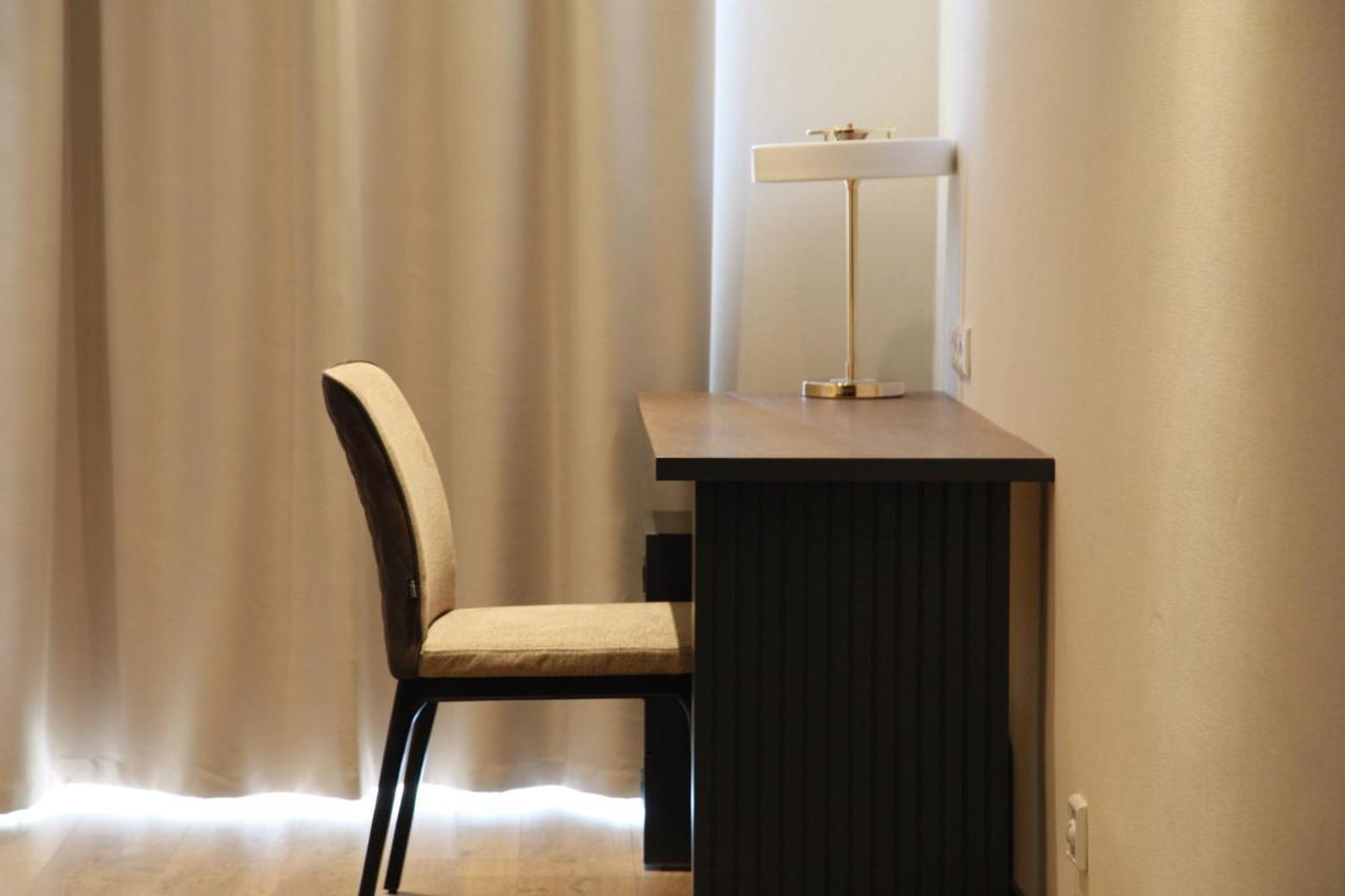Sofia International Hotel Бишкек Екстериор снимка