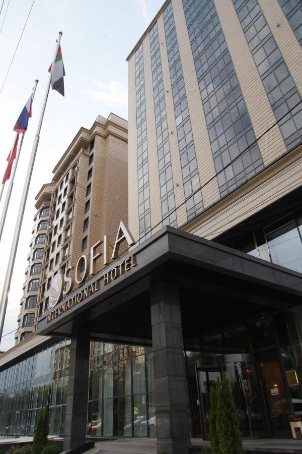 Sofia International Hotel Бишкек Екстериор снимка